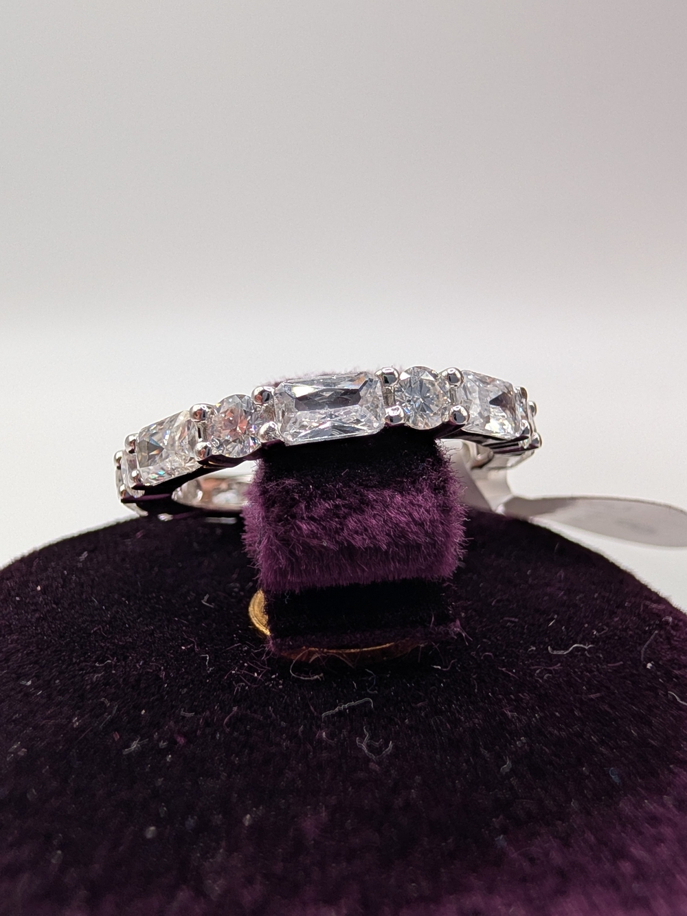NWT 2.1 CTW Moissanite Eternity Band Ring 925 Sterling Silver Size 8